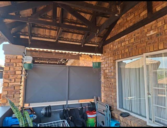 2 BEDROOM APARTMENT FOR SALE IN ANDEON